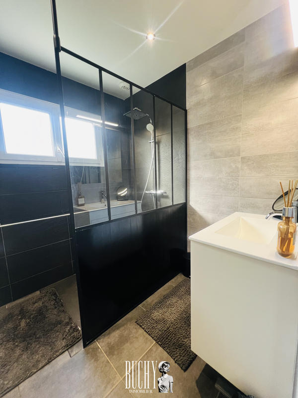 Maison - 83 m² - 3 pièces