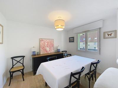 Appartement - 82 m² - 3 pièces