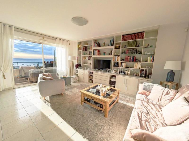 Appartement - 77 m² - 3 pièces