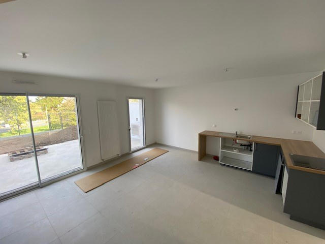 Maison - 83 m² - 5 pièces