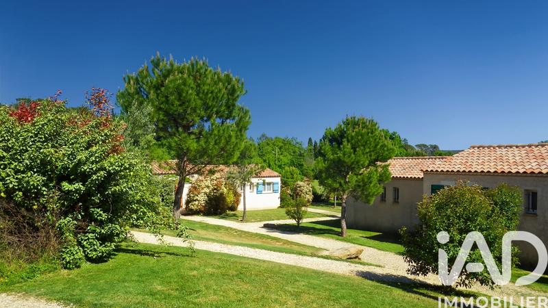 Maison - 440 m² - 28 pièces