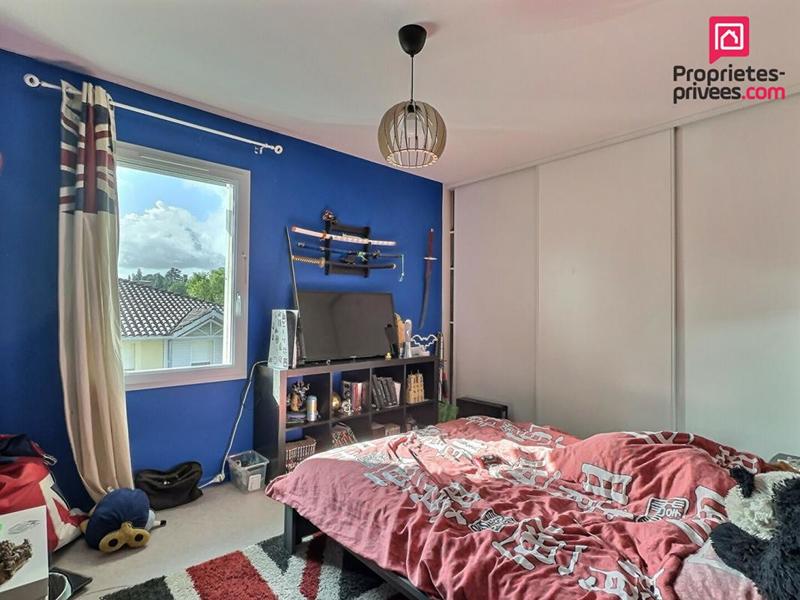 Maison - 104 m² - 4 pièces