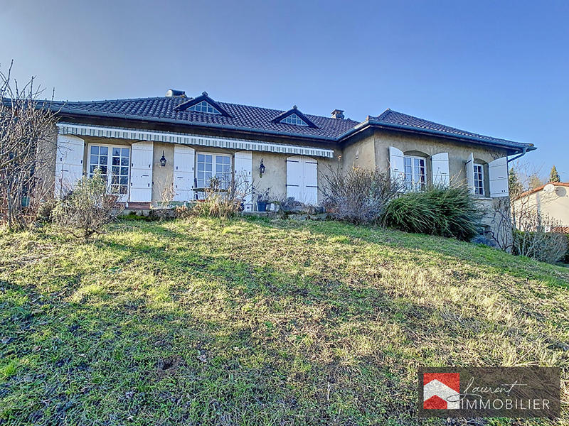 Maison - 200 m² - 6 pièces