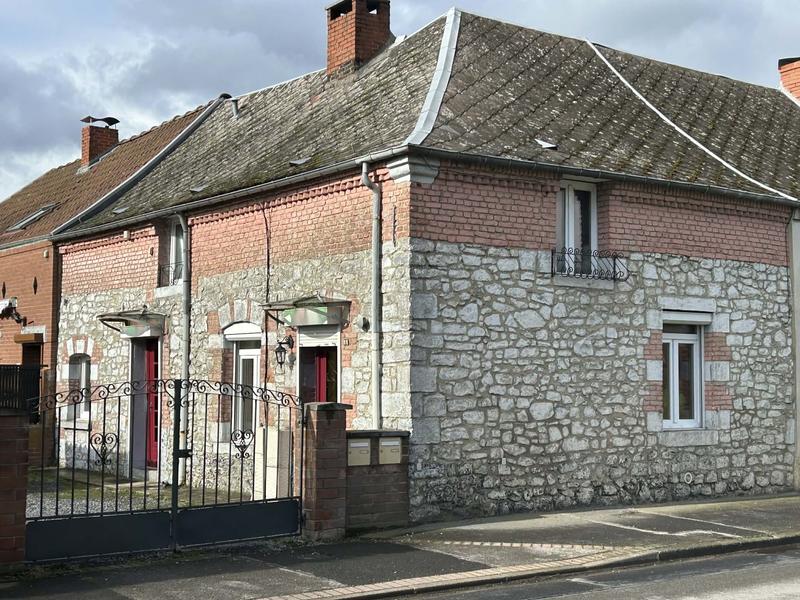 Maison - 80 m² - 5 pièces