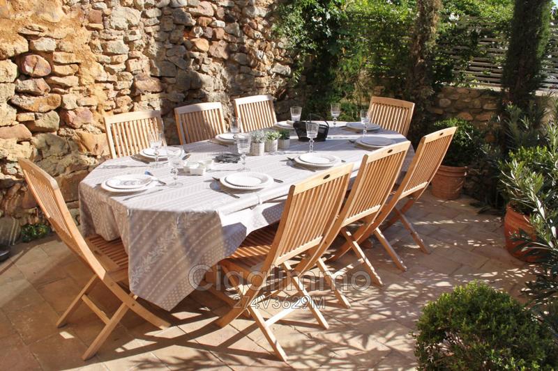 Maison en pierre - 230 m² - 7 pièces