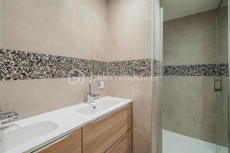 Appartement - 134 m² - 5 pièces