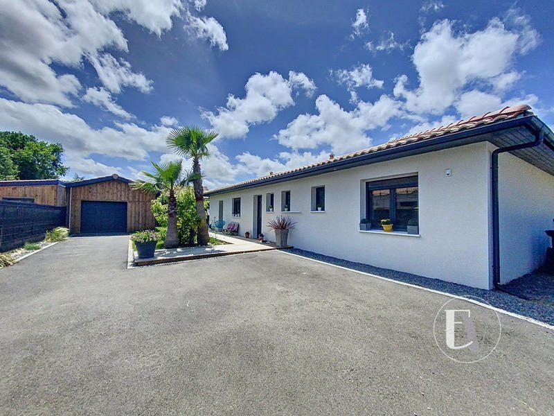 Maison contemporaine - 105 m² - 5 pièces