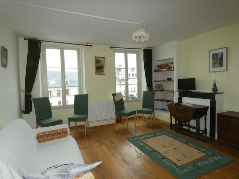 Maison - 200 m² - 6 pièces