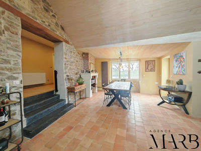 Maison ancienne - 200 m² - 6 pièces