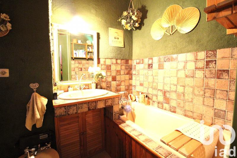 Maison - 101 m² - 5 pièces