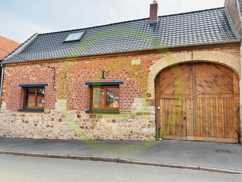 Maison - 217 m² - 8 pièces