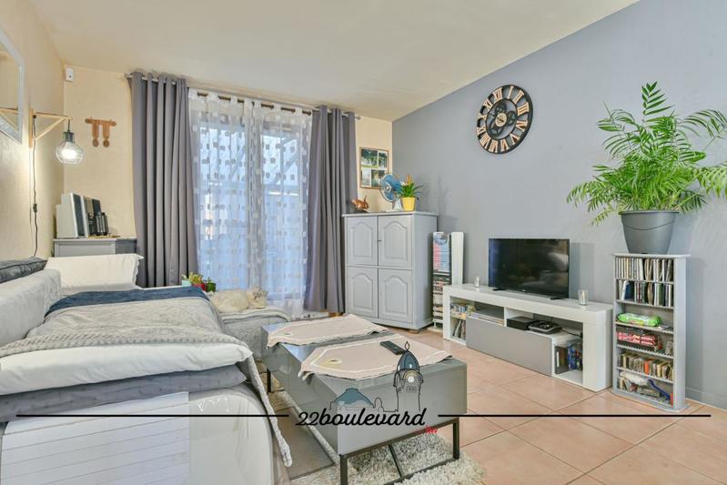 Maison - 96 m² - 4 pièces