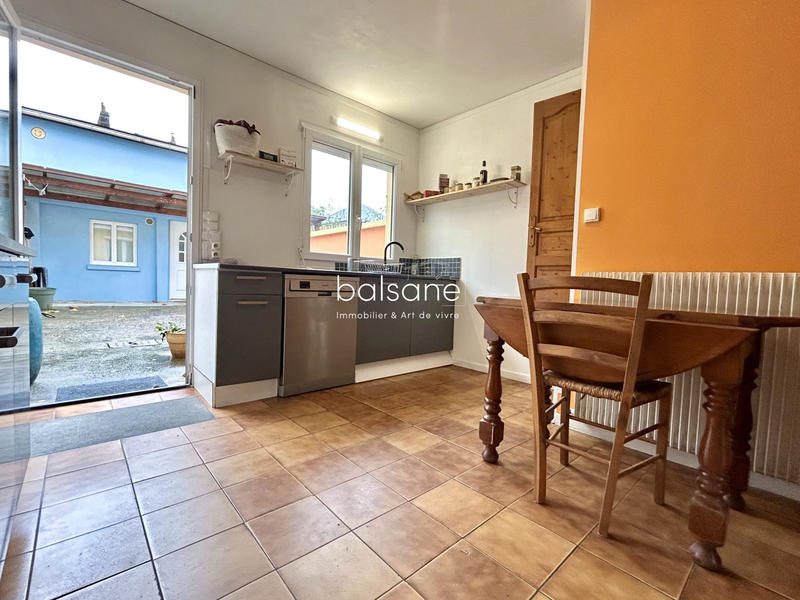 Maison - 66 m² - 5 pièces