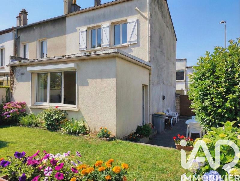 Maison - 86 m² - 4 pièces