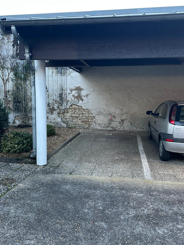 Parking / Garage - 12 m²