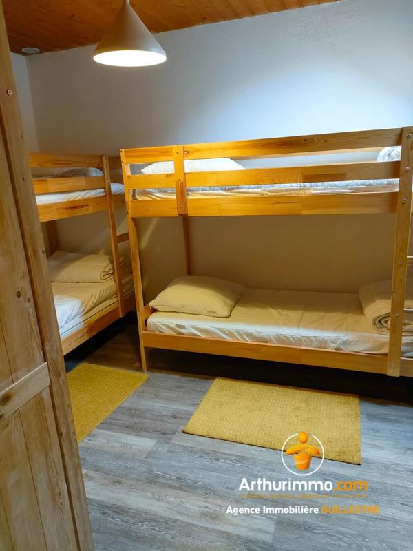 Appartement - 137 m² - 6 pièces