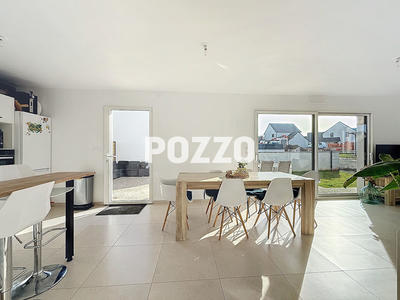 Maison - 105 m² - 5 pièces