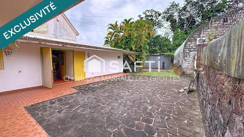 Maison - 252 m² - 6 pièces