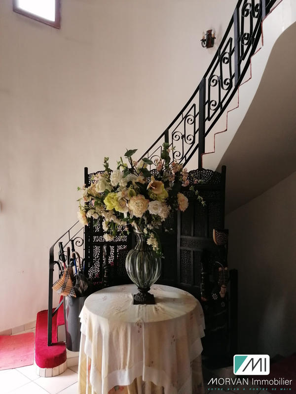 Maison contemporaine - 269 m² - 10 pièces