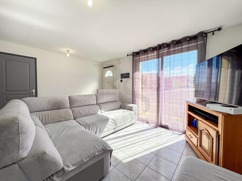 Maison - 90 m² - 5 pièces