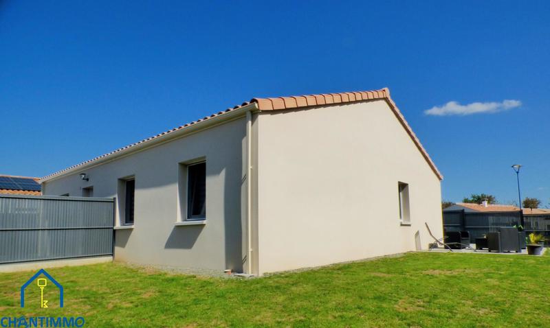 Maison - 95 m² - 4 pièces