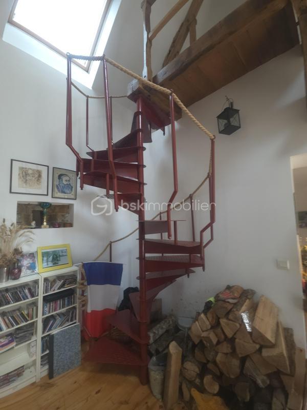 Longère - 210 m² - 6 pièces