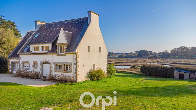 Propriété - 305 m² - 8 pièces