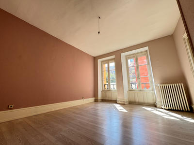 Appartement - 116 m² - 5 pièces