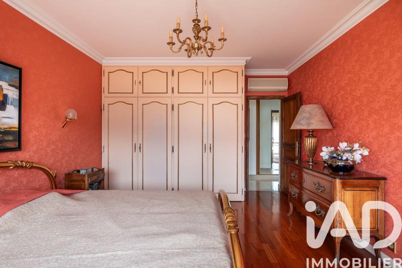 Appartement - 129 m² - 3 pièces