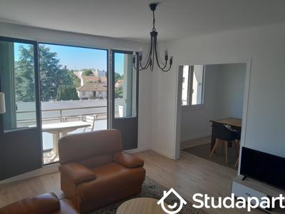 Appartement - 70 m² - 4 pièces