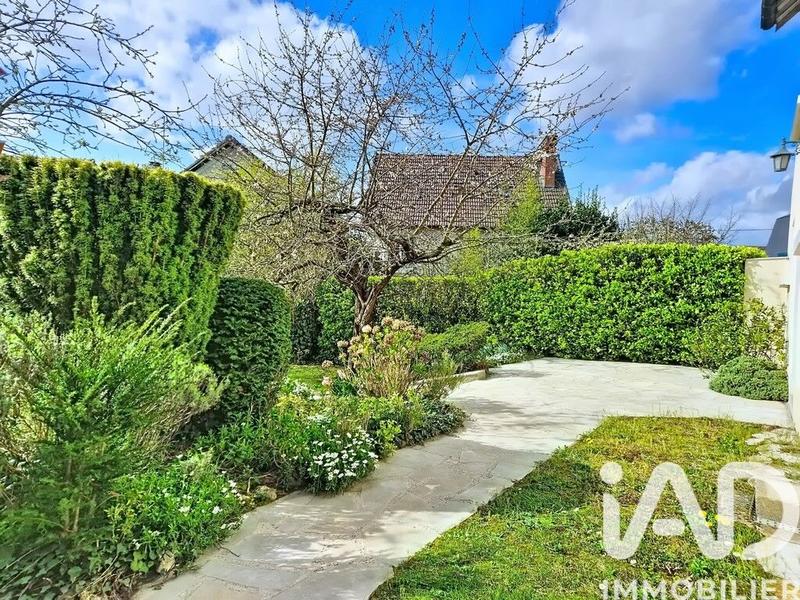 Maison - 155 m² - 8 pièces