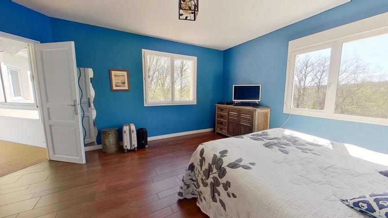 Villa - 227 m² - 6 pièces