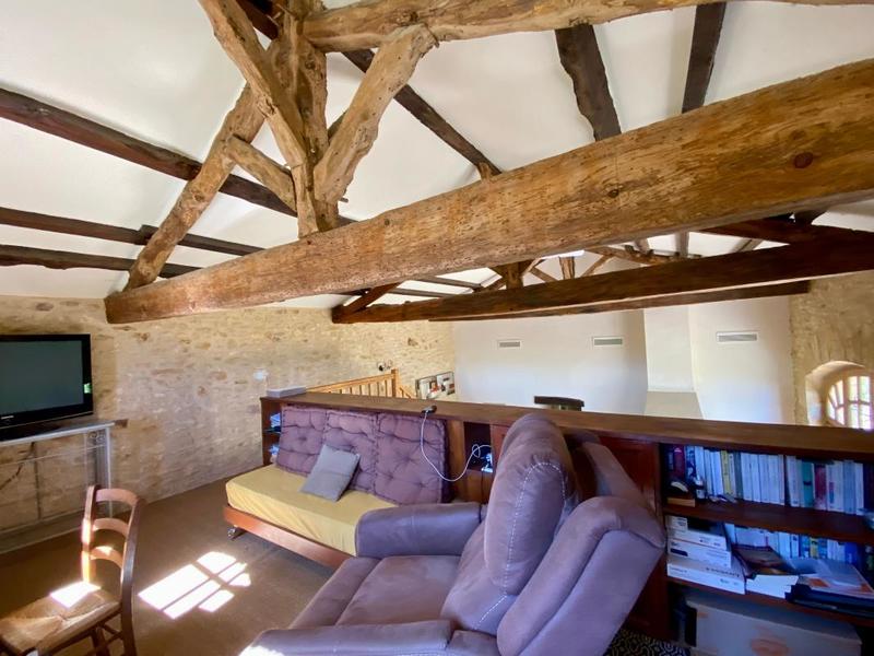 Propriété - 105 m² - 4 pièces