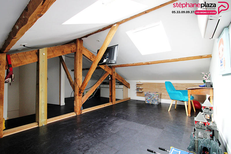 Maison - 100 m² - 5 pièces