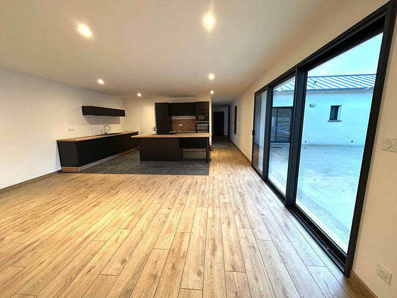Maison - 146 m² - 4 pièces