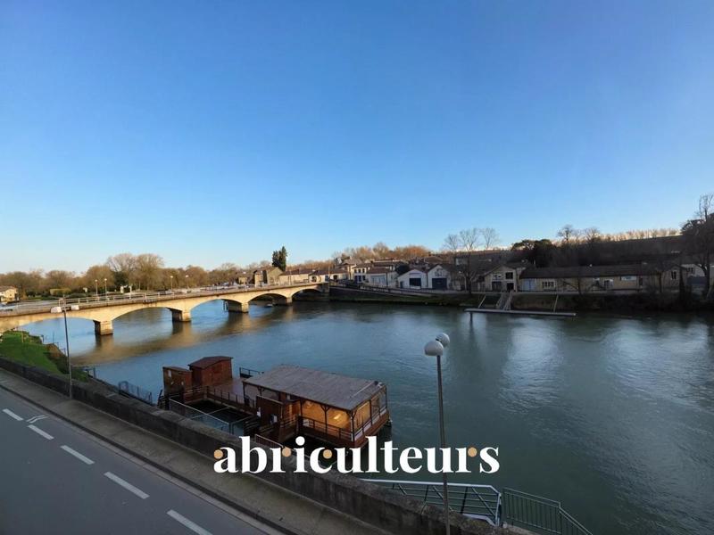 Maison de maîtres - 350 m² - 10 pièces