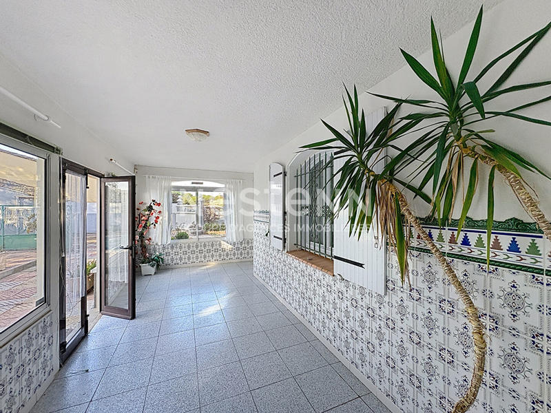 Villa - 398 m² - 11 pièces