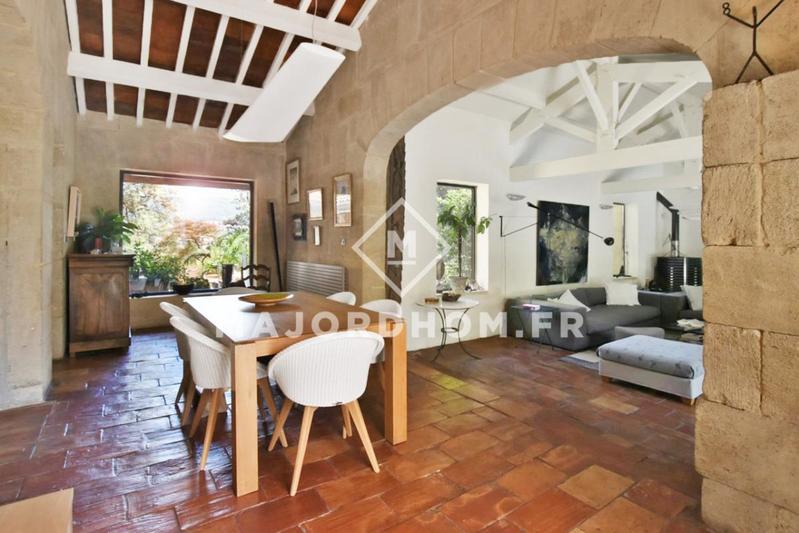 Maison - 215 m² - 7 pièces