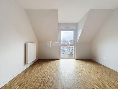 Maison - 85 m² - 3 pièces