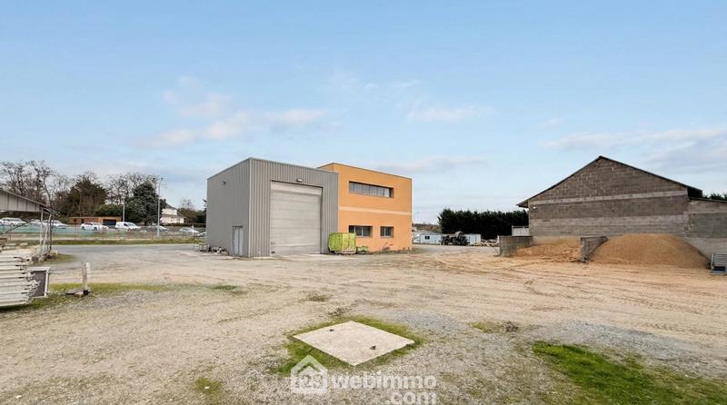 Local commercial - 230 m² - 7 pièces