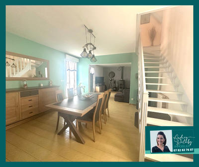 Maison - 203 m² - 8 pièces