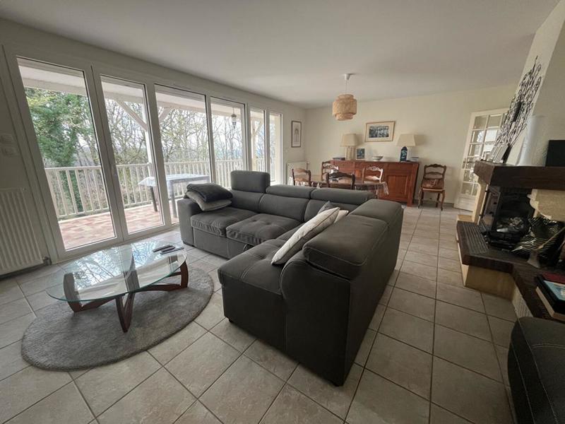 Maison - 134 m² - 5 pièces