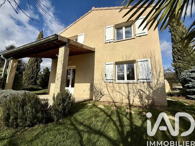 Maison - 97 m² - 5 pièces