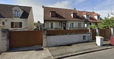 Maison traditionnelle - 150 m² - 7 pièces