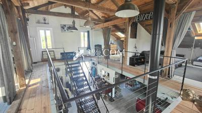 Maison - 186 m² - 5 pièces