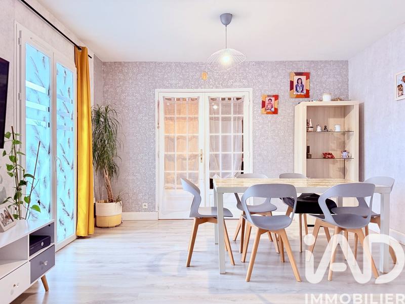 Maison - 87 m² - 4 pièces