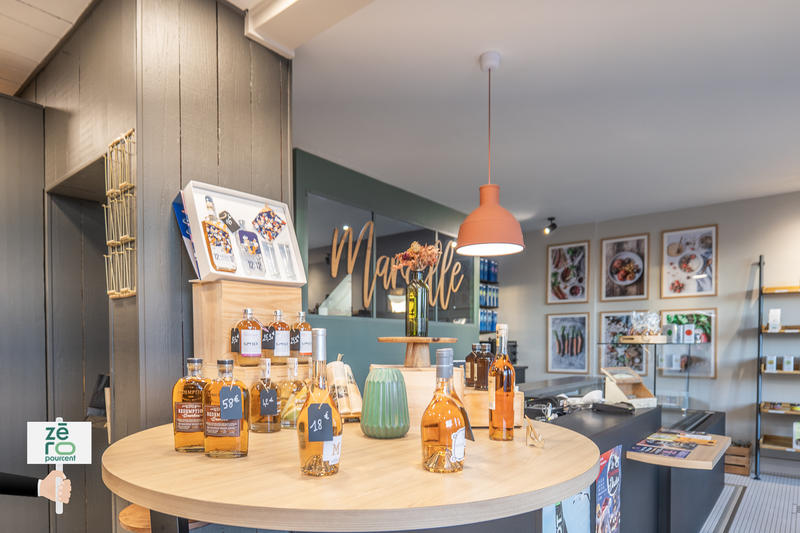 Fonds de commerce - Magasins - 50 m²