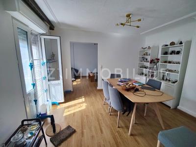 Appartement - 102 m² - 5 pièces