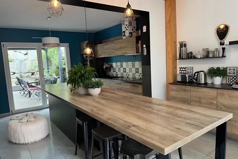 Maison - 182 m² - 6 pièces