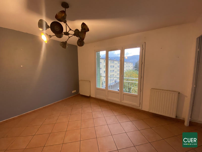 Appartement - 68 m² - 4 pièces